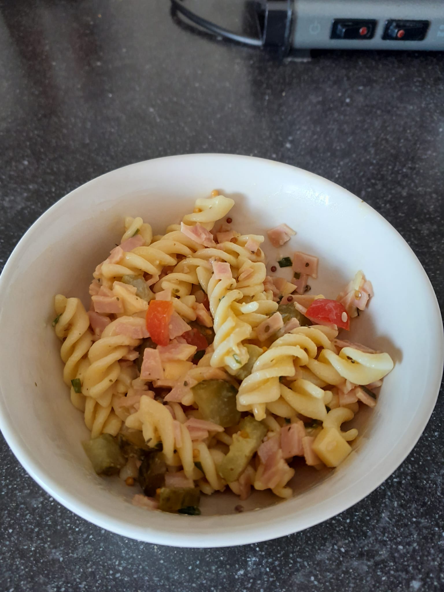 Zomerse pastasalade 